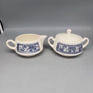 Vntg Homer Laughlin 1940’s Vintage Shakespeare Country Blue Cream Sugar Lid Set
